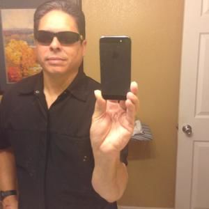 Meet your Posher, Juan